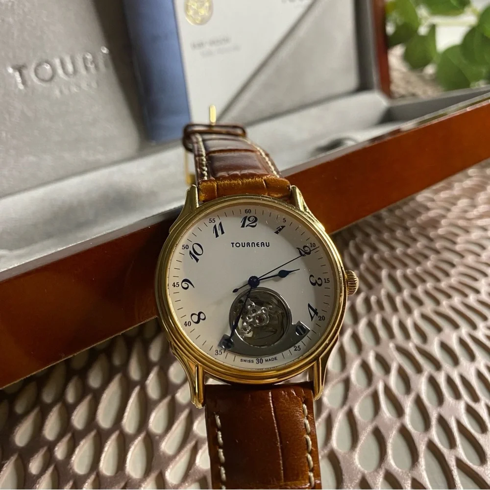 Tourneau 18K Gold Open Heart Brown Leather Watch Vintage 30022